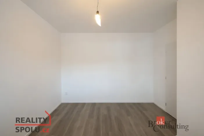 Pronájem bytu 2+kk, Hrádek nad Nisou, Jiřího z Poděbrad, 52 m2