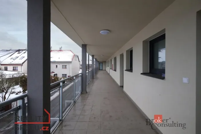 Pronájem bytu 2+kk, Hrádek nad Nisou, Jiřího z Poděbrad, 52 m2