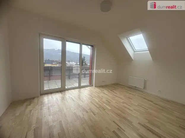 Pronájem bytu 3+kk, Dobřichovice, Pražská, 82 m2