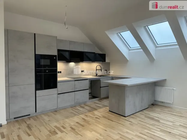 Pronájem bytu 3+kk, Dobřichovice, Pražská, 82 m2