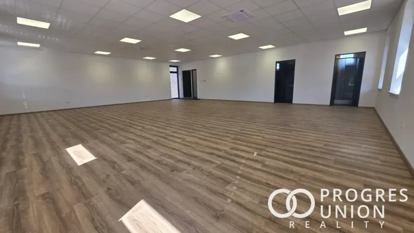 Pronájem obchodního prostoru, Rožnov pod Radhoštěm, Meziříčská, 100 m2