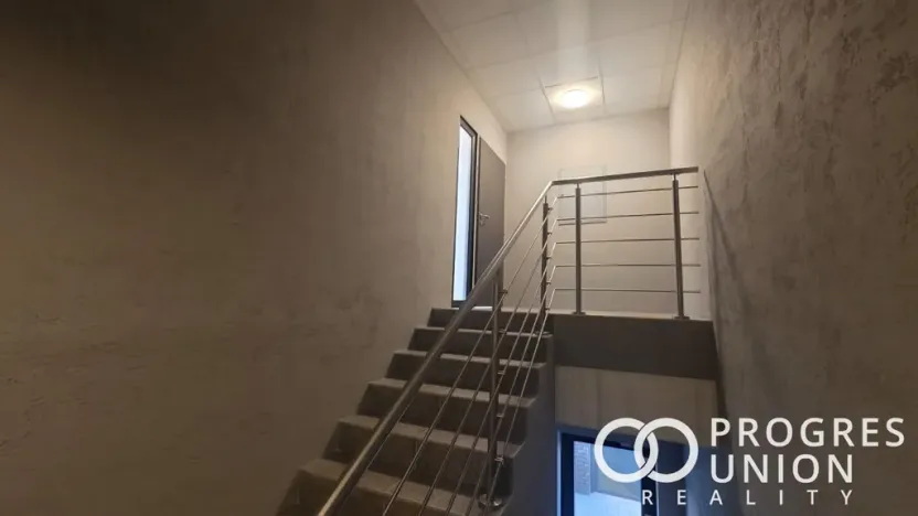 Pronájem obchodního prostoru, Rožnov pod Radhoštěm, Meziříčská, 100 m2