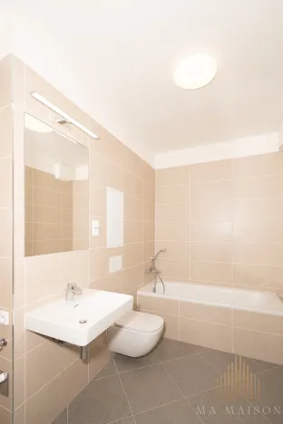Pronájem bytu 1+kk, Kralupy nad Vltavou, Nádražní, 38 m2