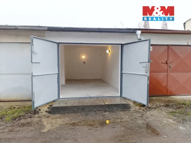 Pronájem garáže, Česká Lípa, 22 m2