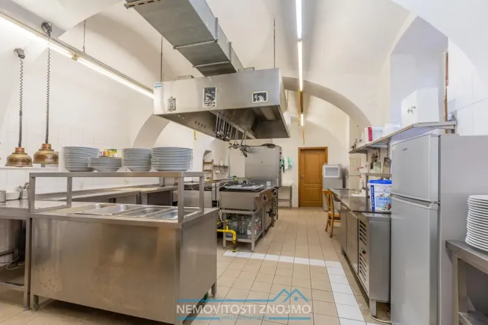 Prodej ubytování, Vranov nad Dyjí, 8. května, 911 m2