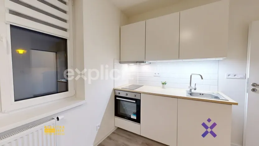 Pronájem bytu 2+kk, Zlín, Jiráskova, 33 m2