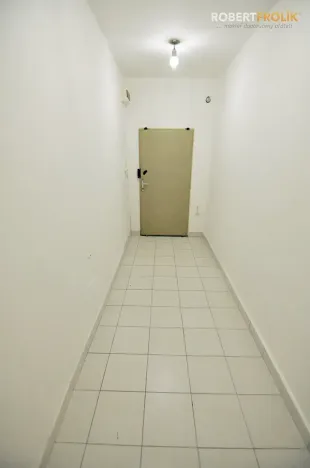 Pronájem kanceláře, Praha - Bubeneč, Eliášova, 25 m2