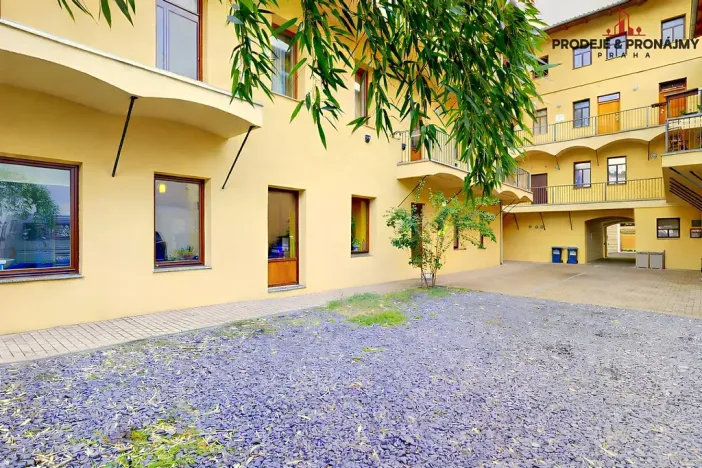 Prodej bytu 4+kk, Praha - Karlín, Sokolovská, 92 m2