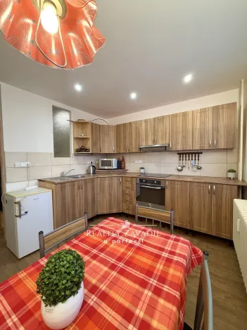 Pronájem bytu 1+1, Zlín, Dlouhá, 36 m2