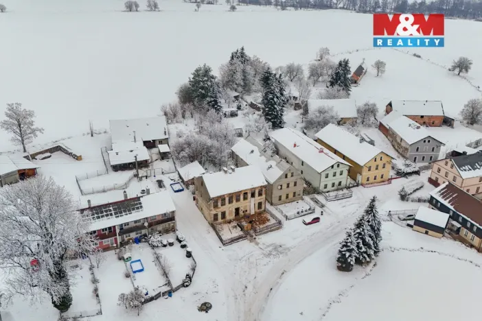 Prodej rodinného domu, Bochov - Těšetice, 200 m2