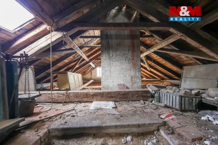 Prodej rodinného domu, Bochov - Těšetice, 200 m2