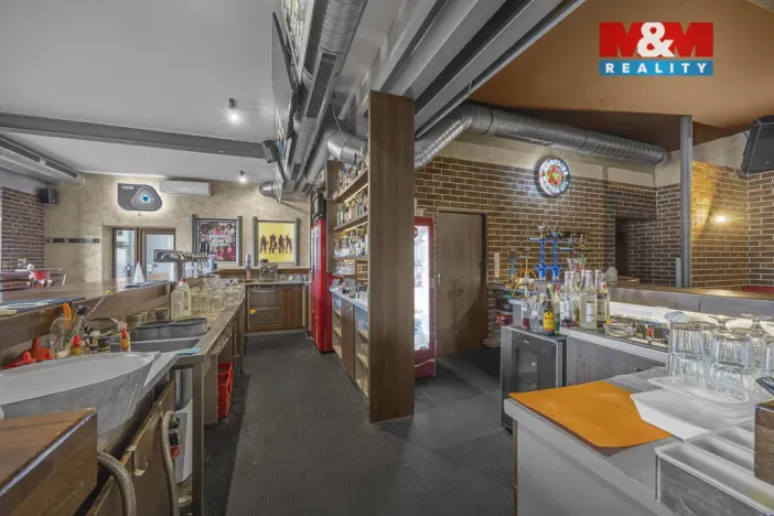 Pronájem restaurace, Chrudim - Chrudim III, Palackého třída, 129 m2