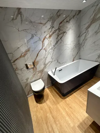 Prodej bytu 3+kk, Zvole, Kolmá, 84 m2