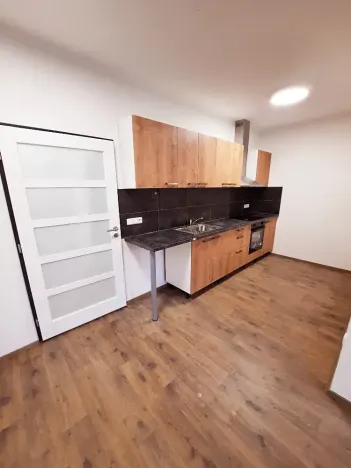 Pronájem bytu 2+kk, Polepy, 45 m2