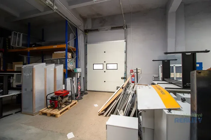 Pronájem skladu, Brandýs nad Labem-Stará Boleslav, 1298 m2