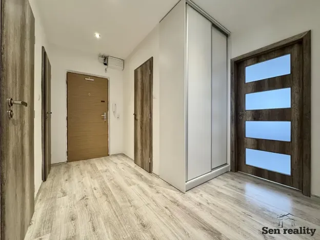 Prodej bytu 2+1, Pardubice, Luďka Matury, 62 m2