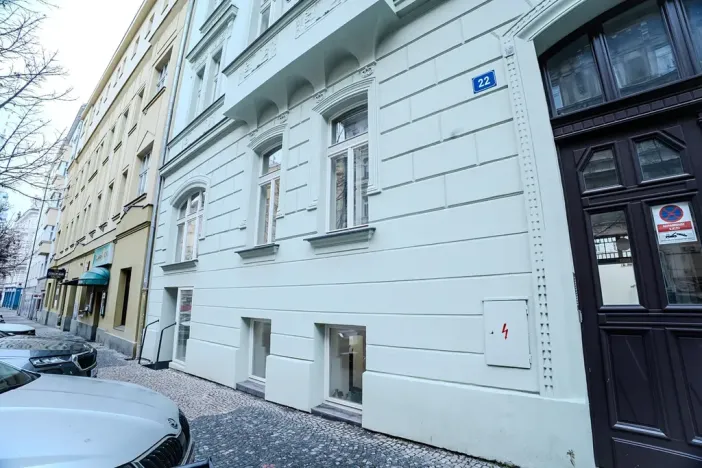 Pronájem obchodního prostoru, Praha - Vinohrady, Řipská, 92 m2