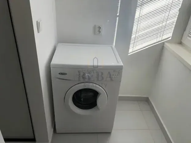 Pronájem bytu 2+kk, Karlovy Vary, Lipová, 50 m2