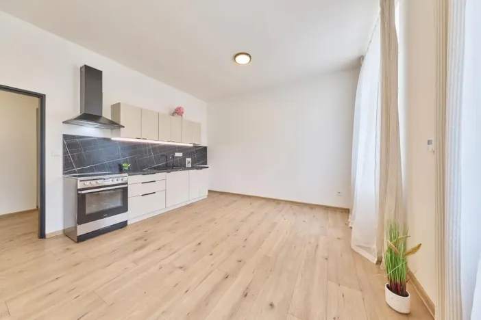 Prodej bytu 2+kk, Trutnov - Horní Staré Město, Horská, 45 m2
