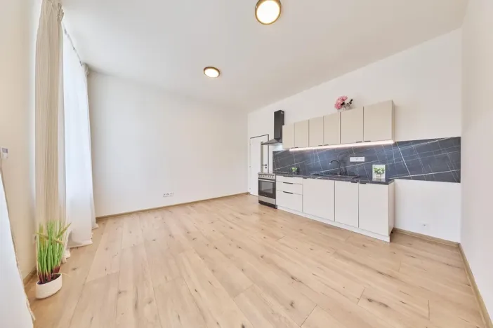 Prodej bytu 2+kk, Trutnov - Horní Staré Město, Horská, 45 m2