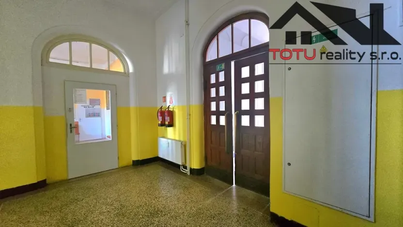 Prodej ordinace, Hronov, Havlíčkova, 1174 m2