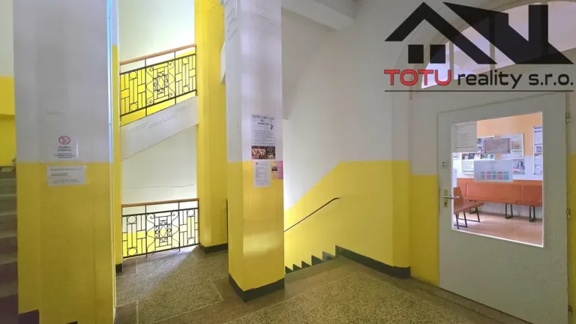 Prodej ordinace, Hronov, Havlíčkova, 1174 m2