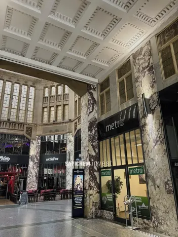 Pronájem obchodního prostoru, Praha - Nové Město, Václavské náměstí, 27 m2