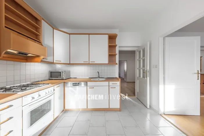 Prodej bytu 2+1, Praha - Vinohrady, Moravská, 95 m2