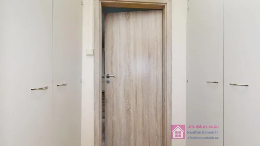 Pronájem bytu 3+1, Břeclav - Charvátská Nová Ves, Na Valtické, 73 m2