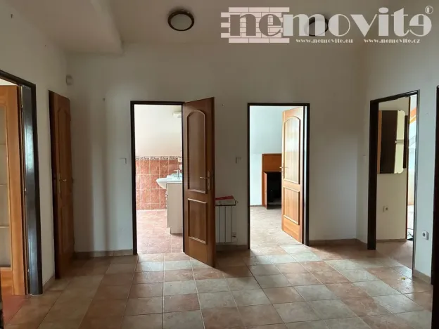 Pronájem bytu 5+kk, Hradec Králové, Československé armády, 110 m2