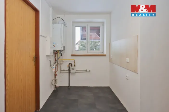 Pronájem obchodního prostoru, Hlinsko - Blatno, 84 m2