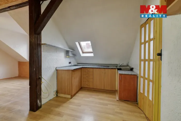 Prodej bytu 2+1, Aš, Studentská, 92 m2