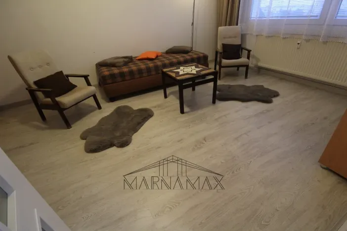 Pronájem bytu 1+1, Praha - Kamýk, Rabyňská, 39 m2