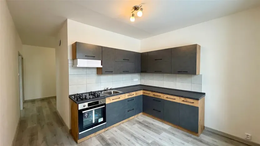 Pronájem bytu 2+1, Františkovy Lázně, Husitská, 62 m2