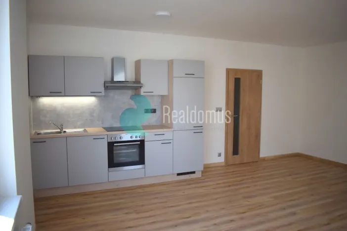 Pronájem bytu 1+kk, České Budějovice, České Vrbné, 43 m2