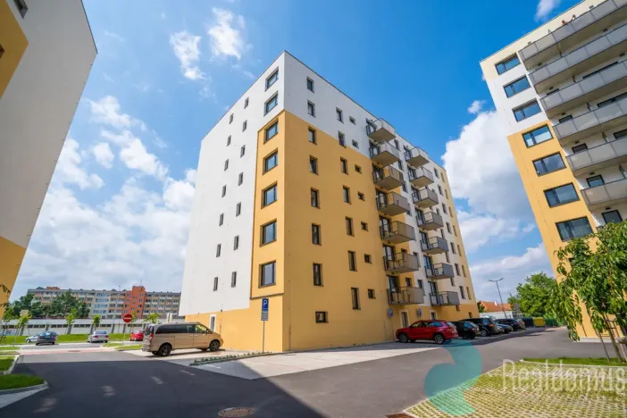 Pronájem bytu 1+kk, České Budějovice, České Vrbné, 43 m2
