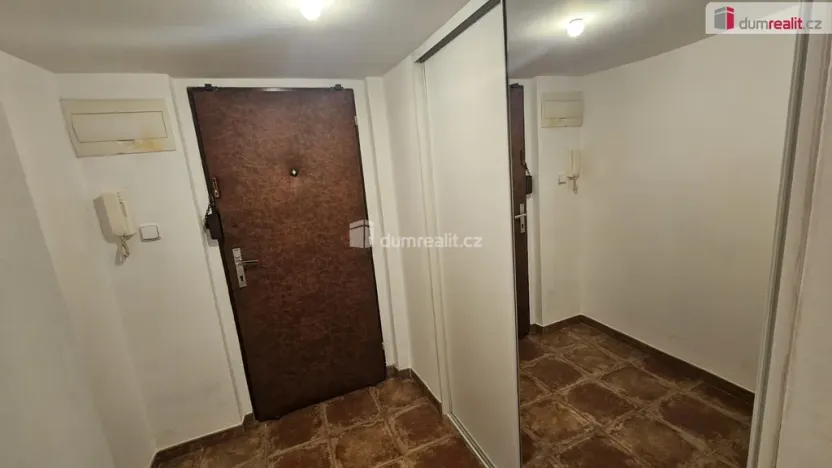 Pronájem bytu 2+kk, Praha - Dejvice, Wuchterlova, 53 m2