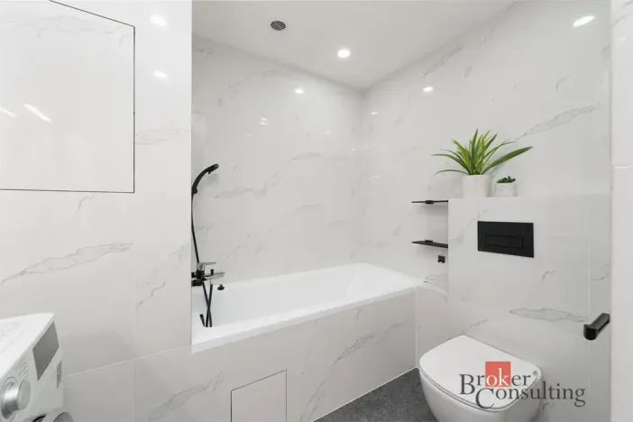 Prodej bytu 3+1, Praha - Černý Most, Doležalova, 78 m2