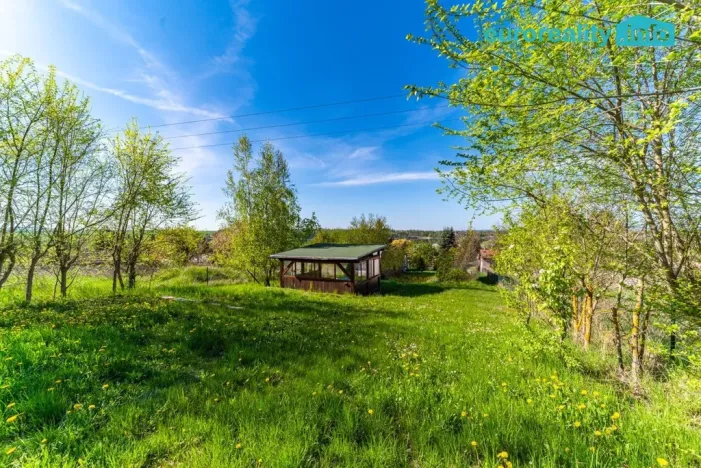 Prodej pozemku pro bydlení, Lipová - Mechová, 587 m2