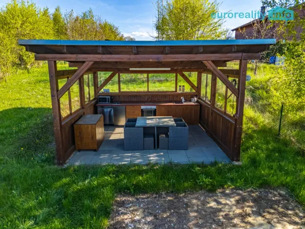 Prodej pozemku pro bydlení, Lipová - Mechová, 587 m2