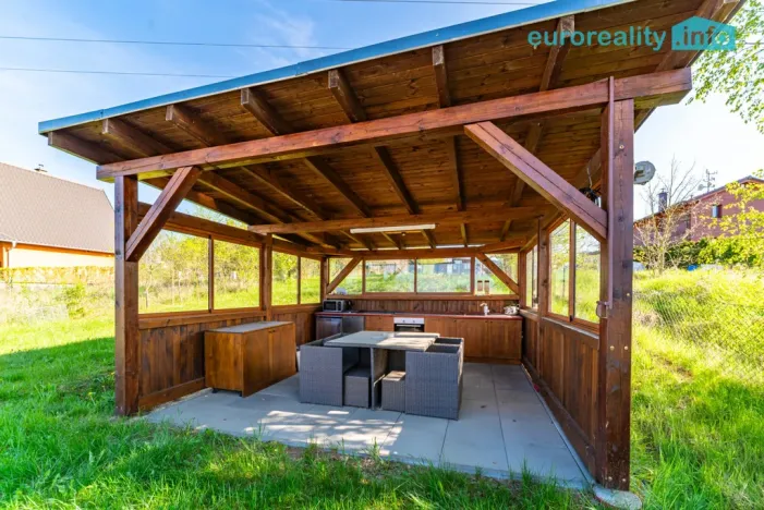 Prodej pozemku pro bydlení, Lipová - Mechová, 587 m2