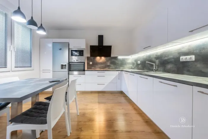 Pronájem bytu 3+1, České Budějovice - České Budějovice 3, Plzeňská, 78 m2