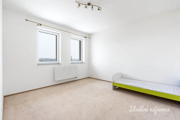 Pronájem bytu 4+1, Šestajovice, Sukova, 204 m2