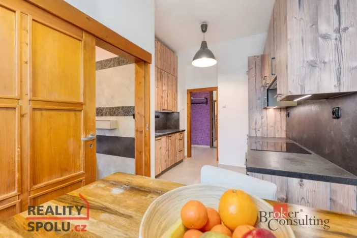 Pronájem bytu 2+1, Praha - Nusle, Rostislavova, 71 m2