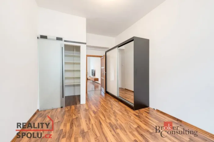 Pronájem bytu 2+1, Praha - Nusle, Rostislavova, 71 m2