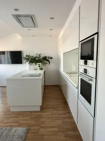 Pronájem bytu 3+kk, Praha - Holešovice, Tusarova, 76 m2