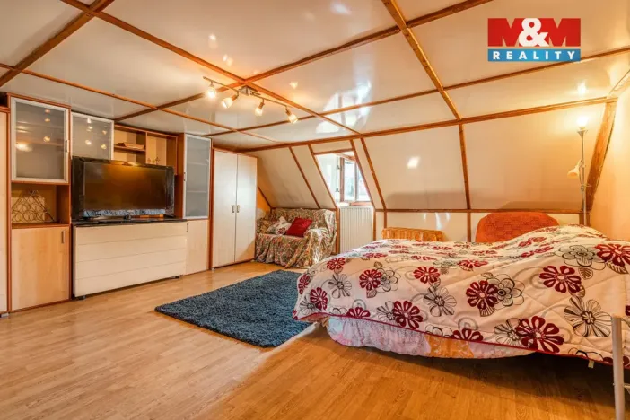 Prodej rodinného domu, Velké Březno, 700 m2