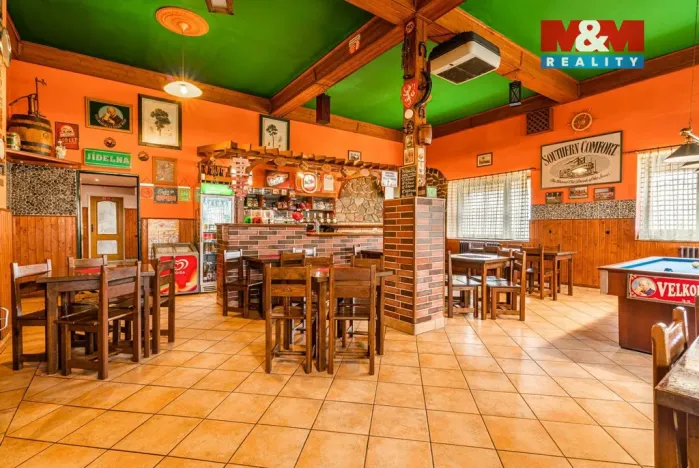 Prodej rodinného domu, Velké Březno, 700 m2