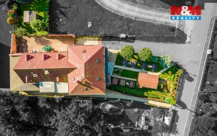 Prodej rodinného domu, Velké Březno, 700 m2