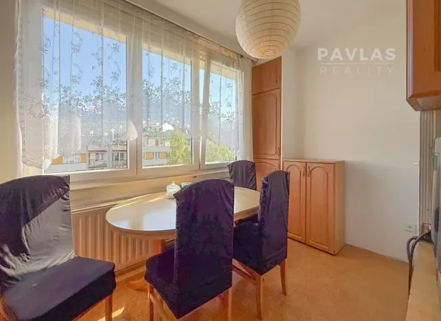 Prodej bytu 3+1, Český Krumlov, Sídliště Plešivec, 74 m2